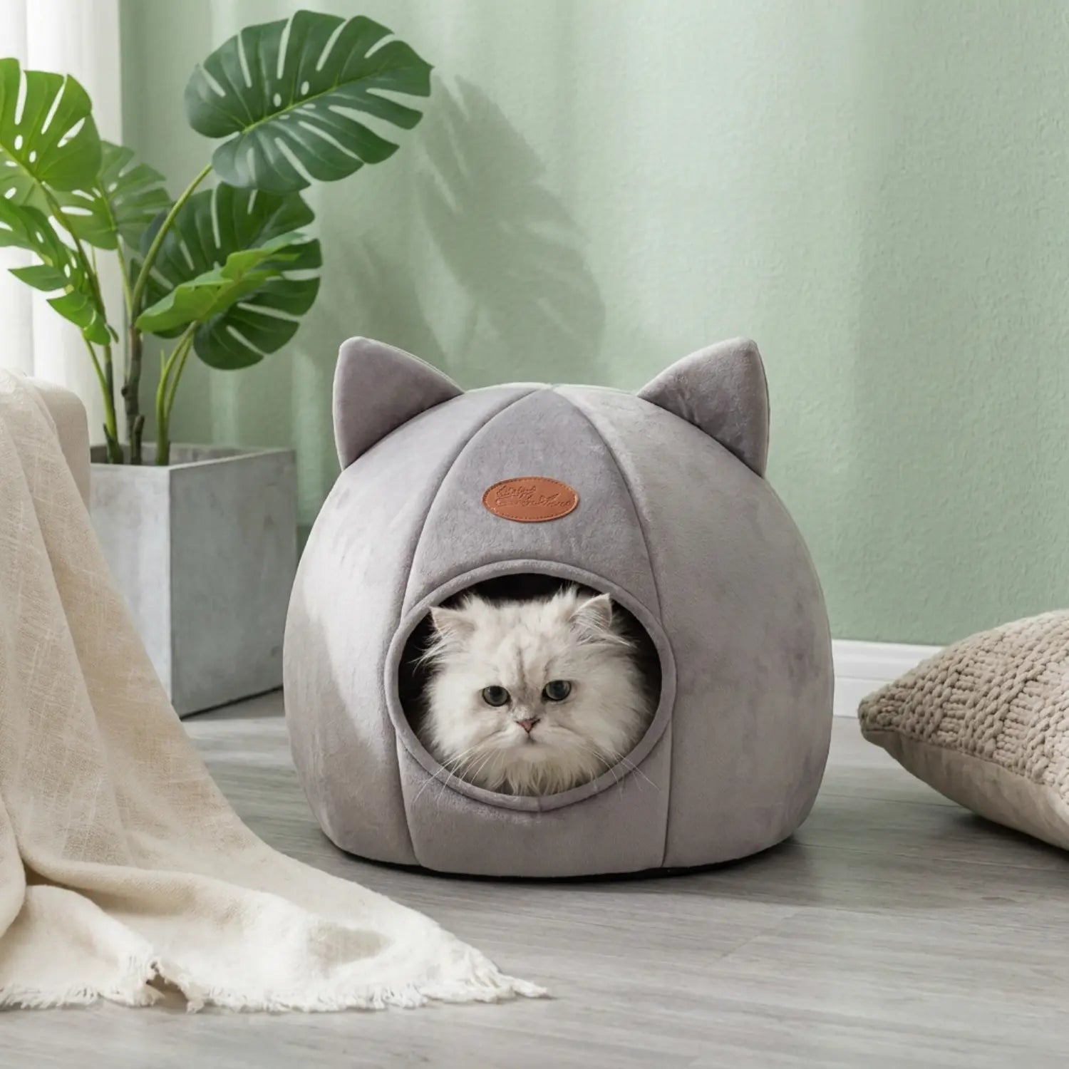 L’Écrin Douillet – Maisonnette Igloo & Lit d'Hiver (Gamme Velours)