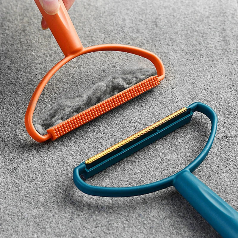 Brosse anti-poils de chat double face racloir textile 2-en-1 – vue 1